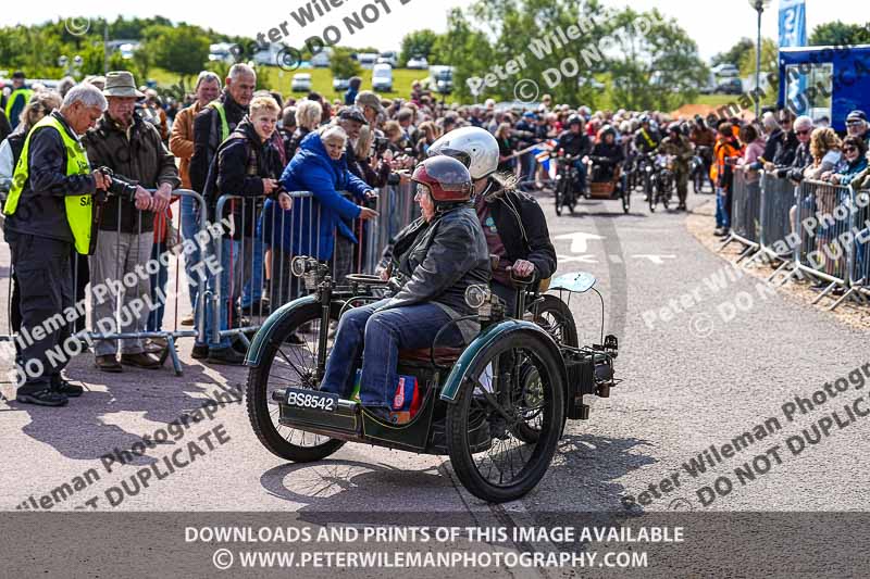 Vintage motorcycle club;eventdigitalimages;no limits trackdays;peter wileman photography;vintage motocycles;vmcc banbury run photographs